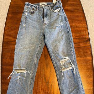A&F All Day Comfort Stretch Denim  Ultra High Rise Ankle Straight Jeans